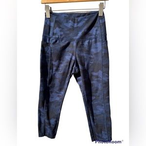 Danskin Active Capri Legging